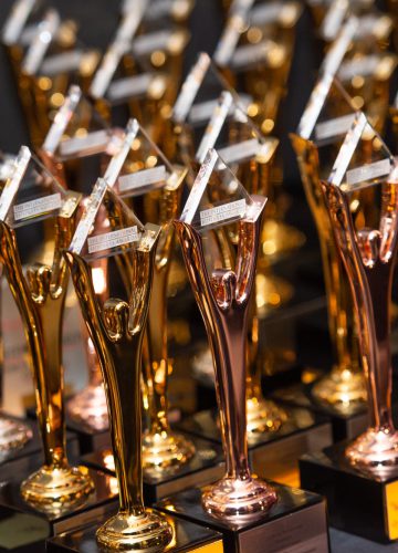 Trophäen der International Business Awards 2022